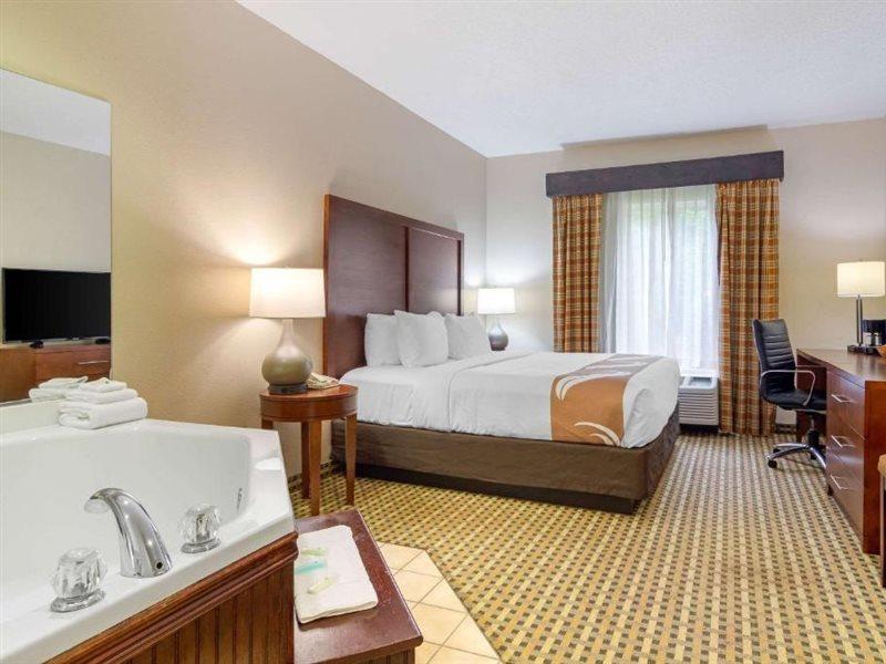 Quality Inn & Suites Decatur - Atlanta East Lithonia Exterior foto