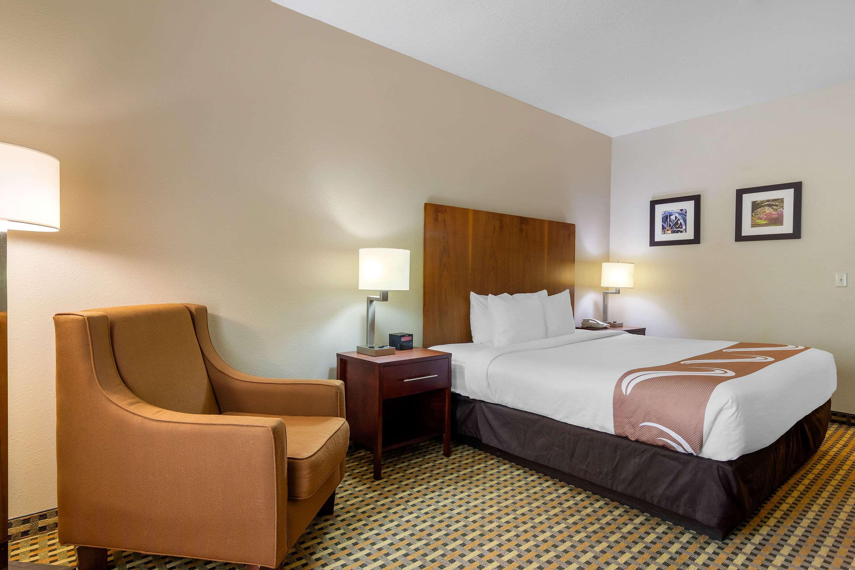 Quality Inn & Suites Decatur - Atlanta East Lithonia Exterior foto